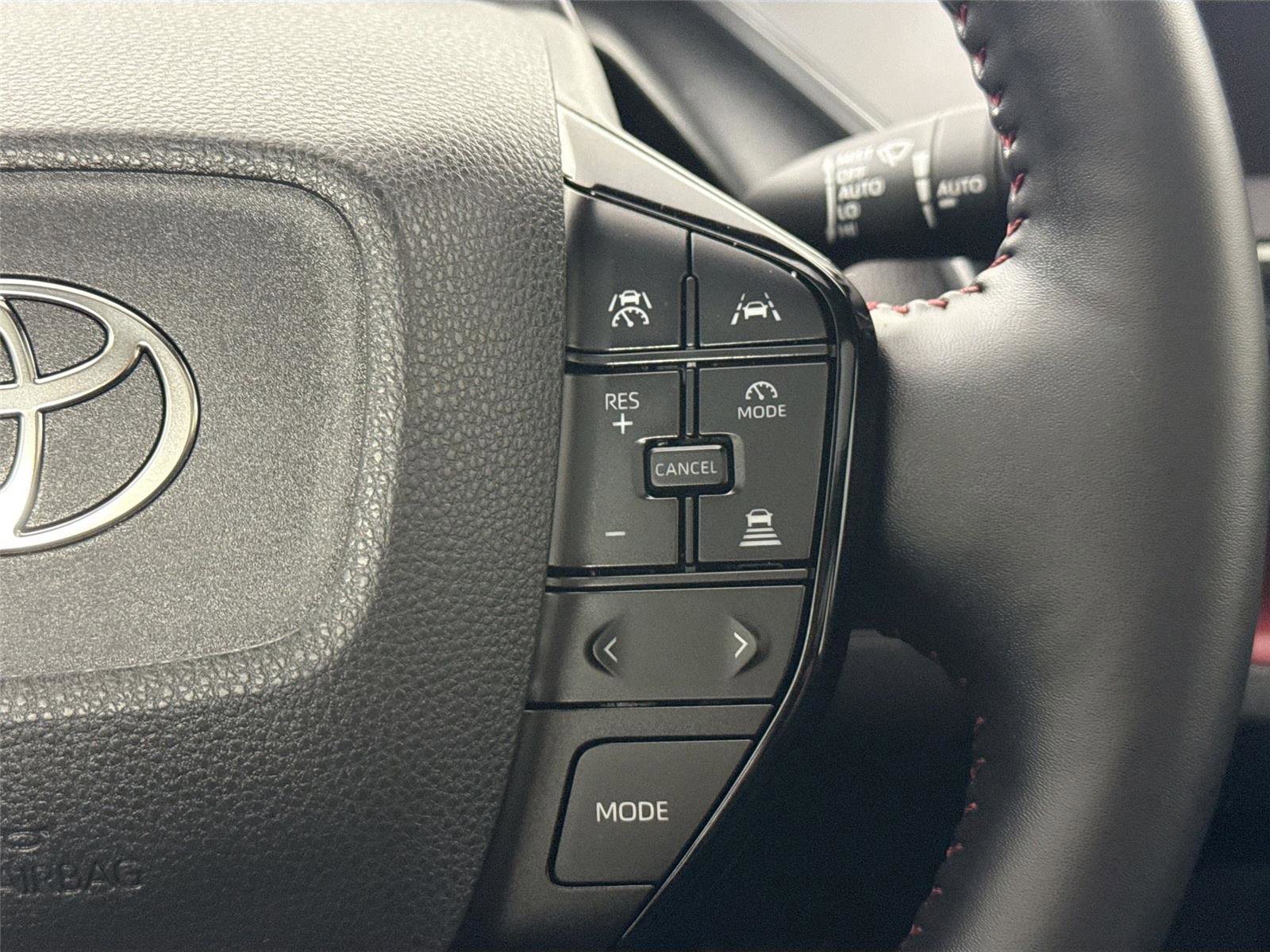 Used 2023 Toyota Prius Prime FWD image 20