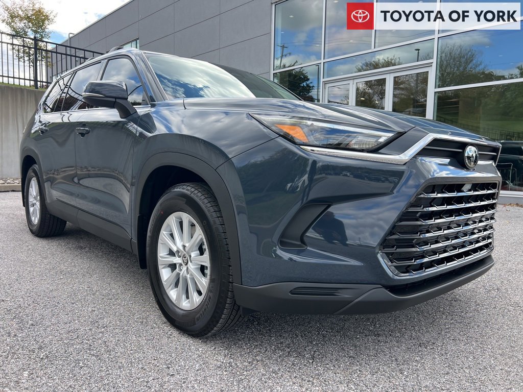 New 2026 Toyota Grand Highlander AWD image 1