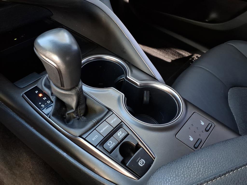 Used 2023 Toyota Camry XSE image 25