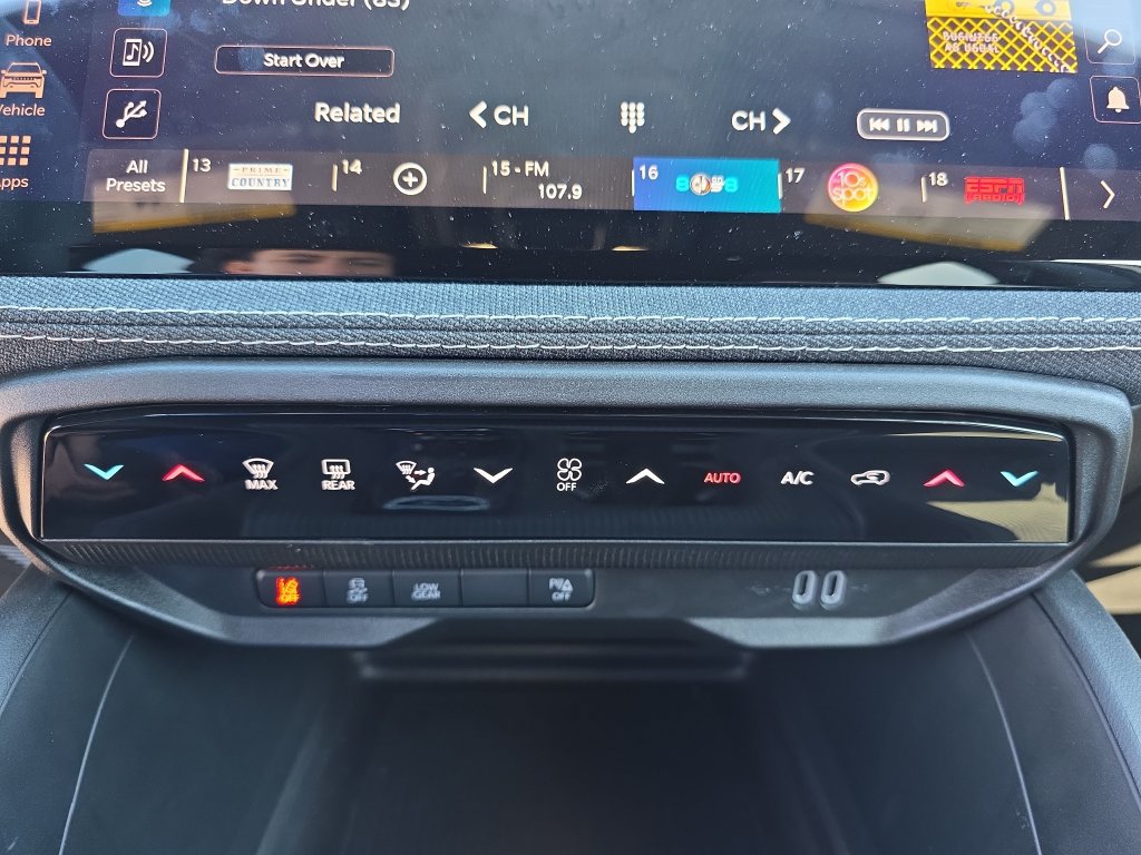 New 2026 Jeep Cherokee Laredo AWD/4WD image 20