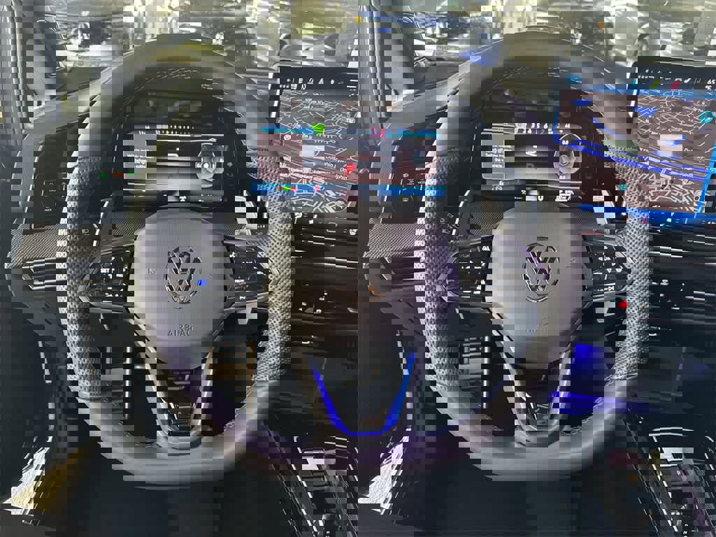 New 2026 Volkswagen Golf image 15