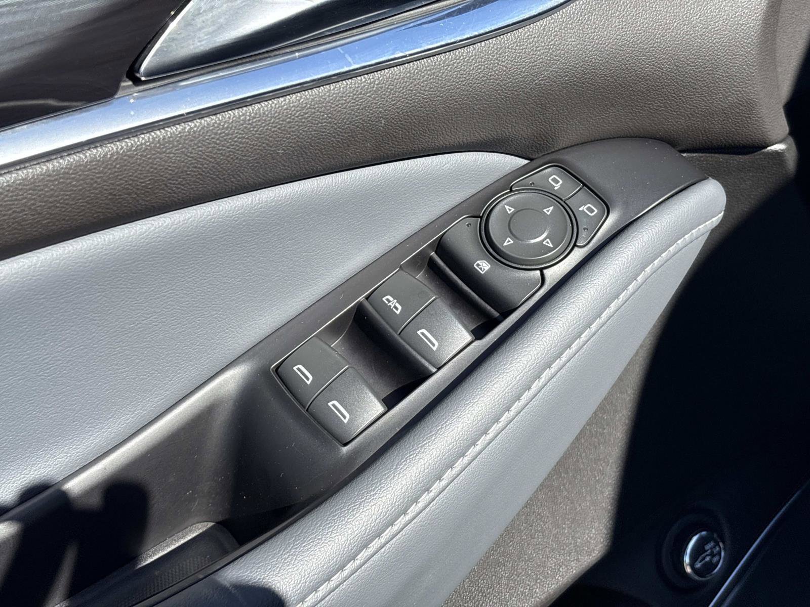 Certified 2023 Buick Enclave Essence w/ Experience Buick Package image 13