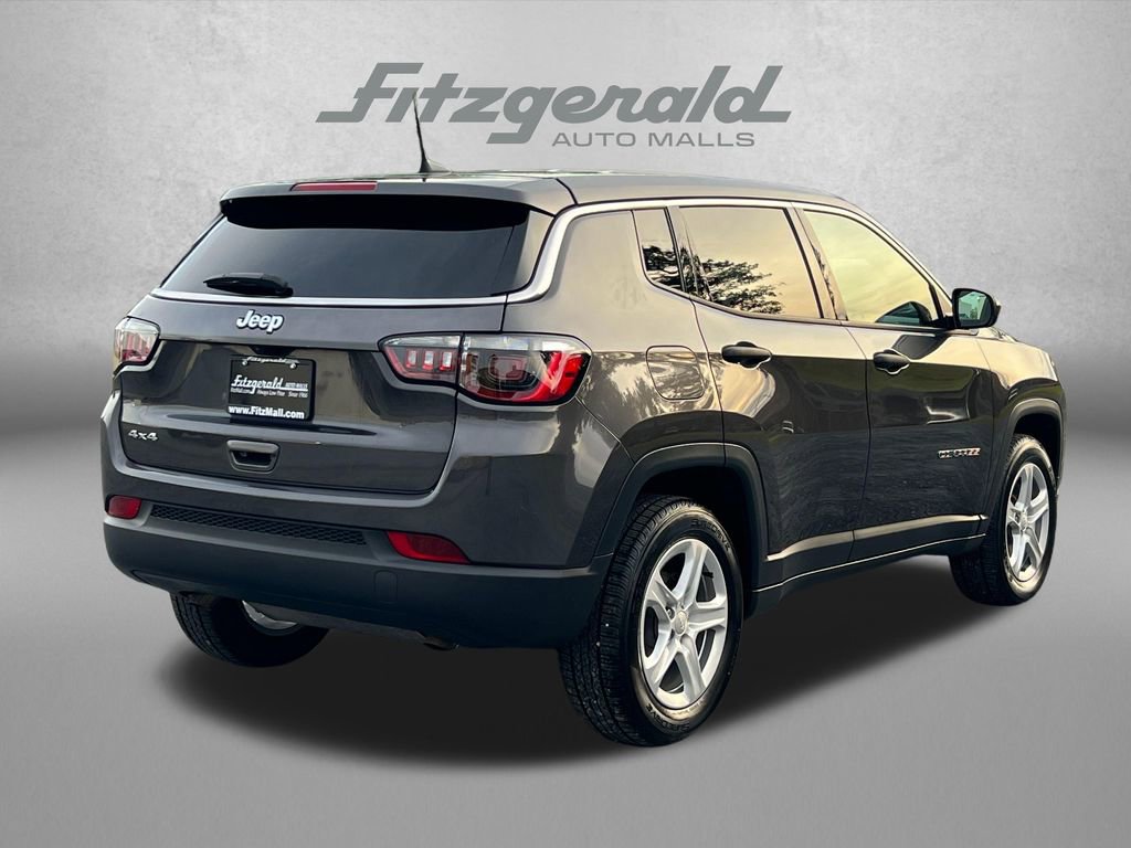 Used 2023 Jeep Compass Sport AWD/4WD image 6