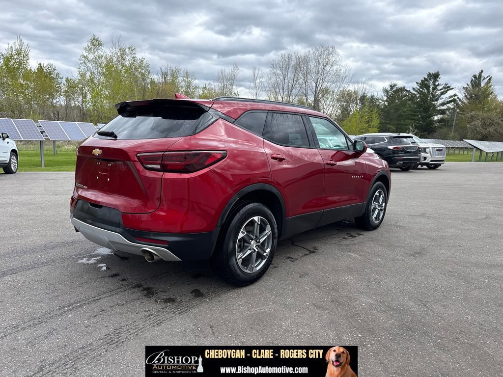 Used 2025 Chevrolet Blazer LT w/ Convenience Package AWD/4WD image 15