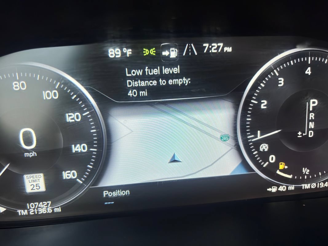 Used 2018 Volvo XC60 T5 Inscription w/ Convenience Package AWD/4WD image 14
