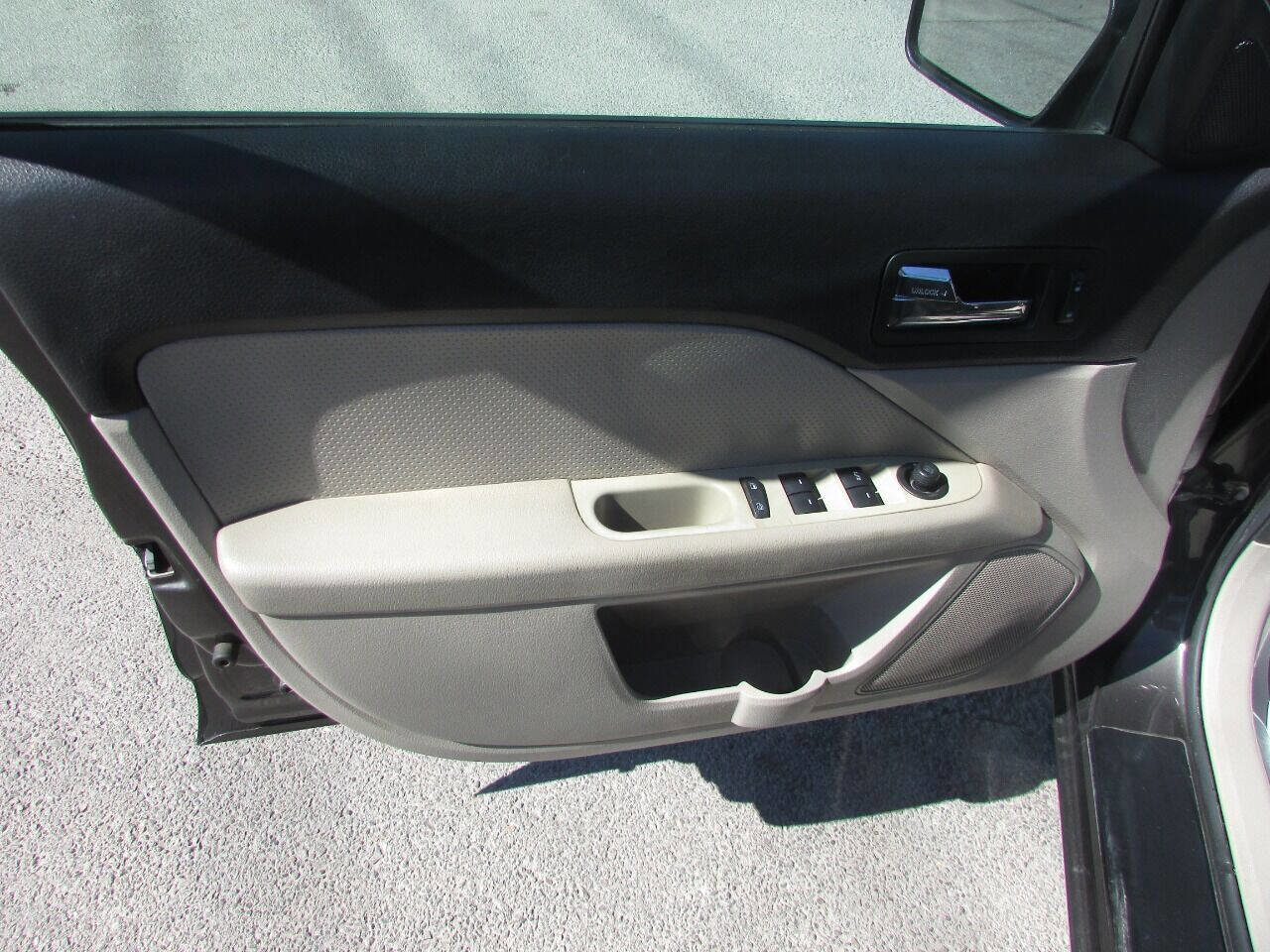 Used 2006 Ford Fusion SEL image 26