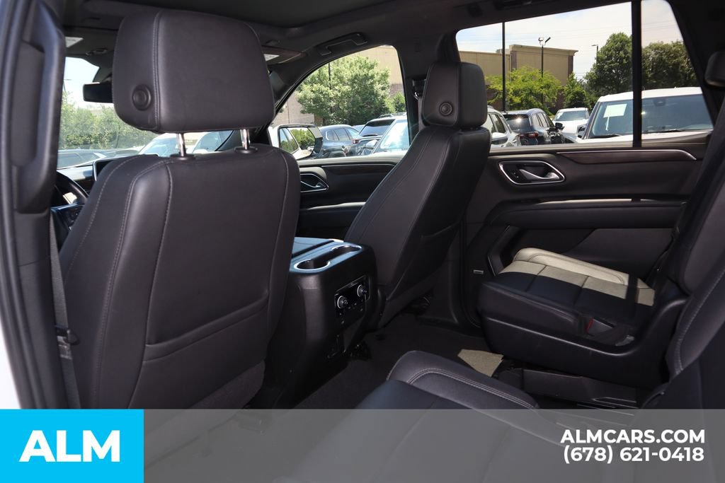 Used 2022 Chevrolet Tahoe Z71 w/ Z71 Off-Road Package AWD/4WD image 17
