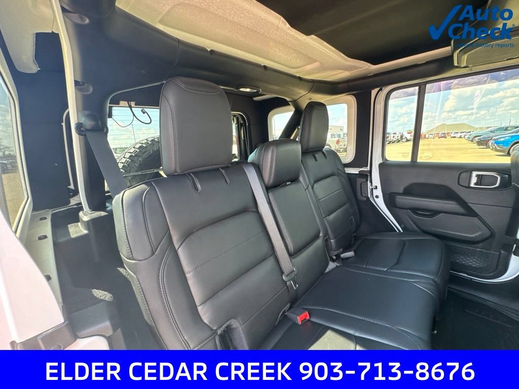 Used 2021 Jeep Wrangler Unlimited Sahara AWD/4WD image 23