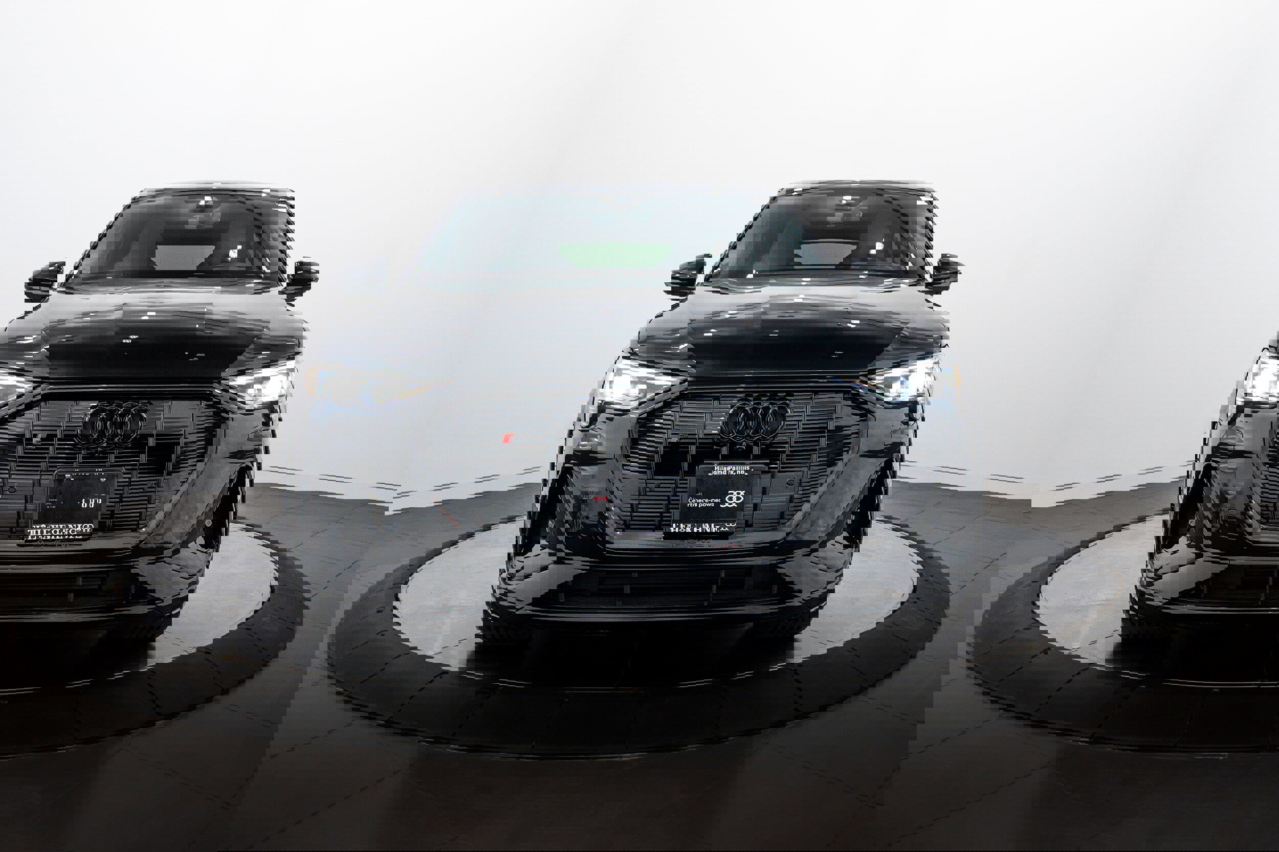 Certified 2023 Audi e-tron S Prestige w/ Prestige Package image 30