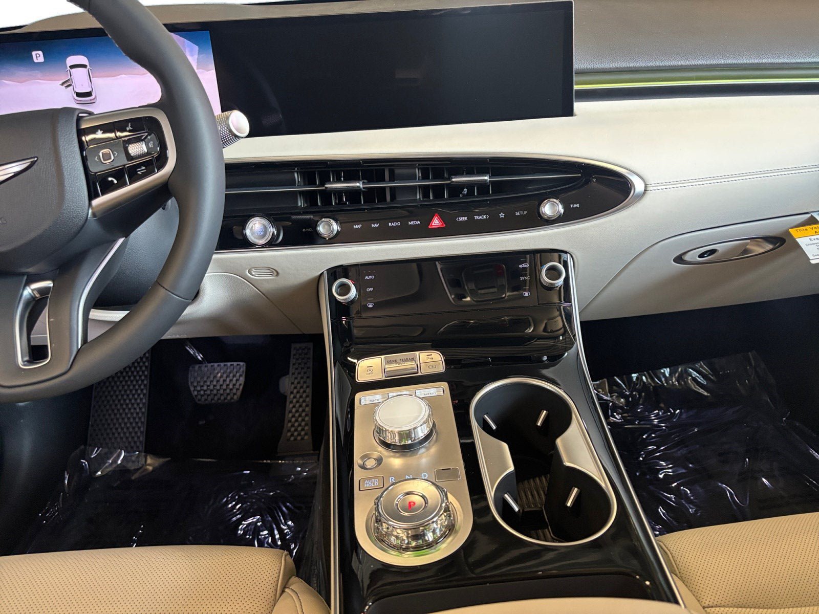New 2026 Genesis GV70 2.5T AWD/4WD image 11