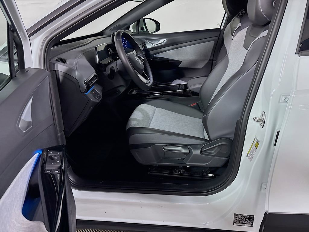 Used 2023 Volkswagen ID.4 2WD image 11