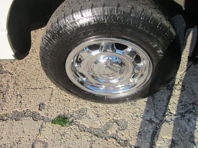 Used 2013 Ford F150 XL w/ Mid Equipment Group AWD/4WD image 6
