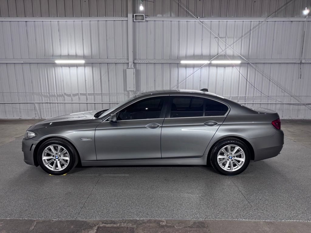 Used 2014 BMW 528i xDrive Sedan AWD/4WD image 21
