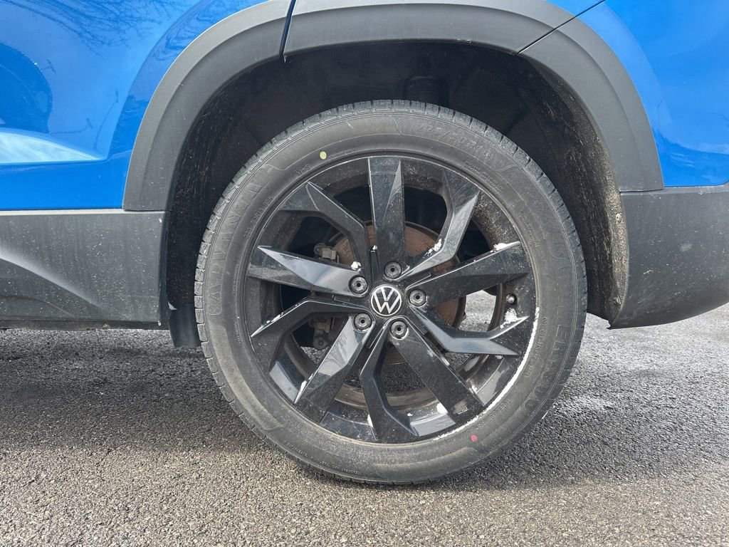 Used 2022 Volkswagen Taos SE image 7