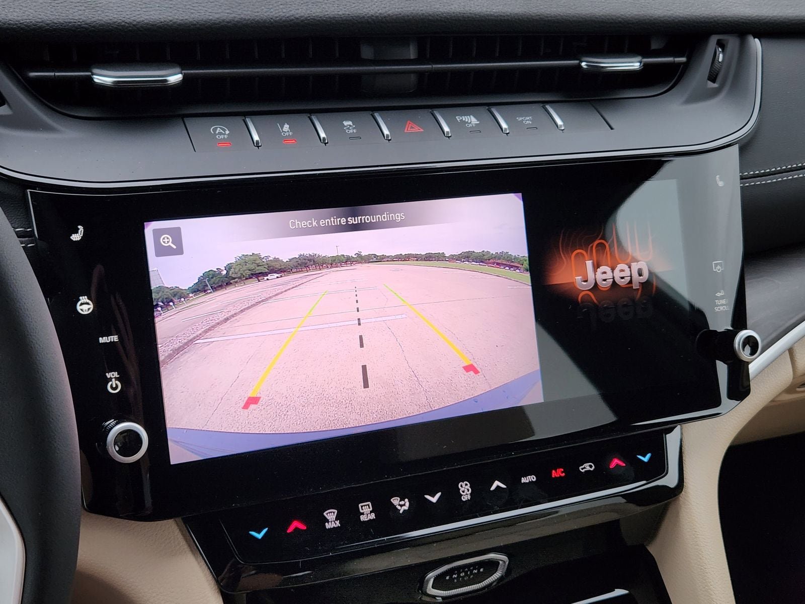 New 2026 Jeep Grand Cherokee Limited RWD image 26