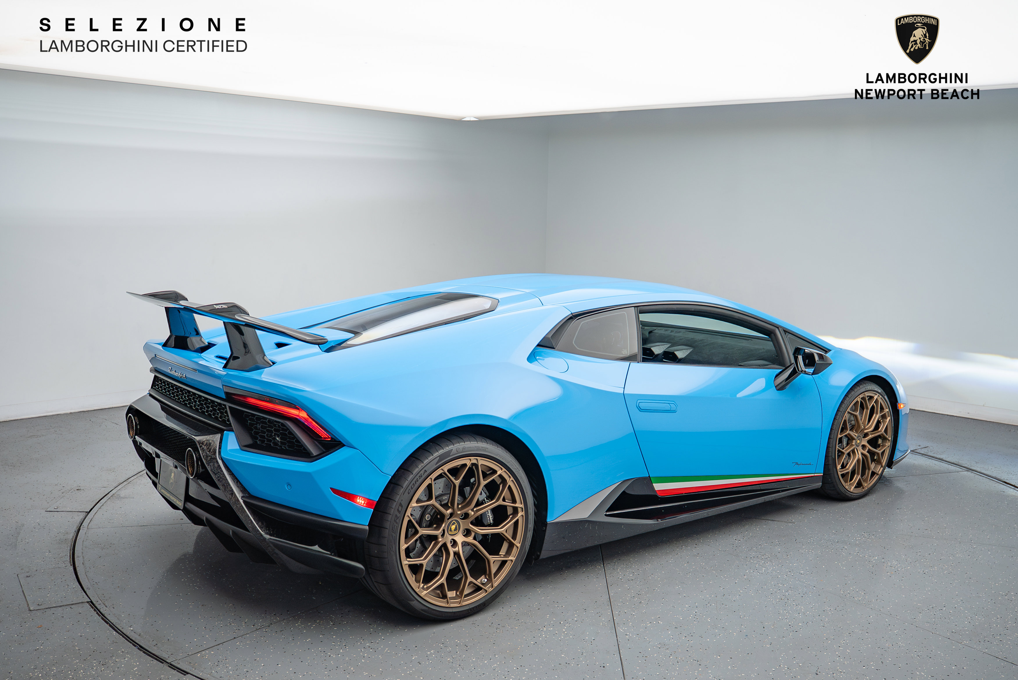 Used 2018 Lamborghini Huracan Performante image 20