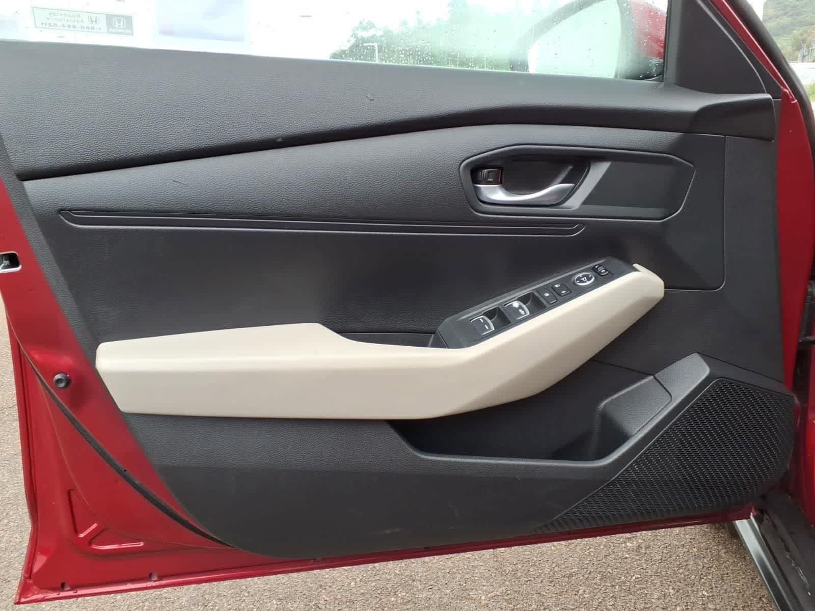 Used 2023 Honda Accord LX image 12