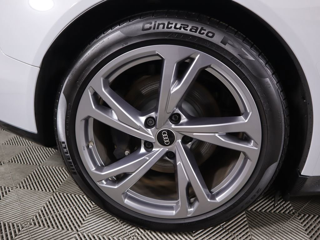 Certified 2023 Audi e-tron GT Premium Plus image 33