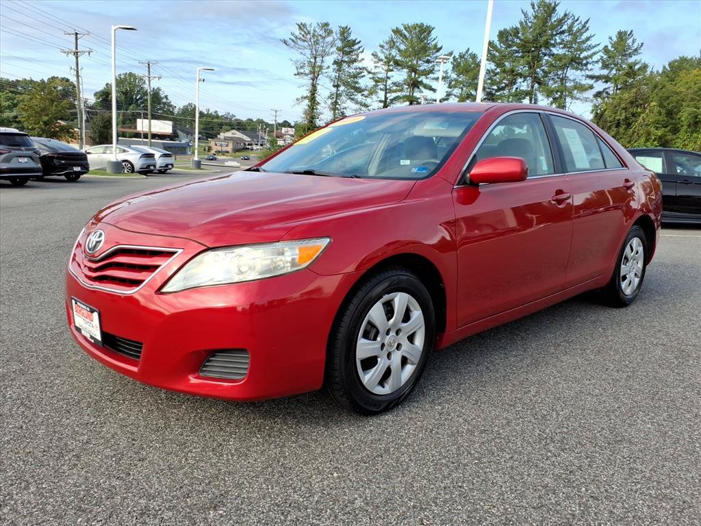 Used 2010 Toyota Camry LE FWD image 16
