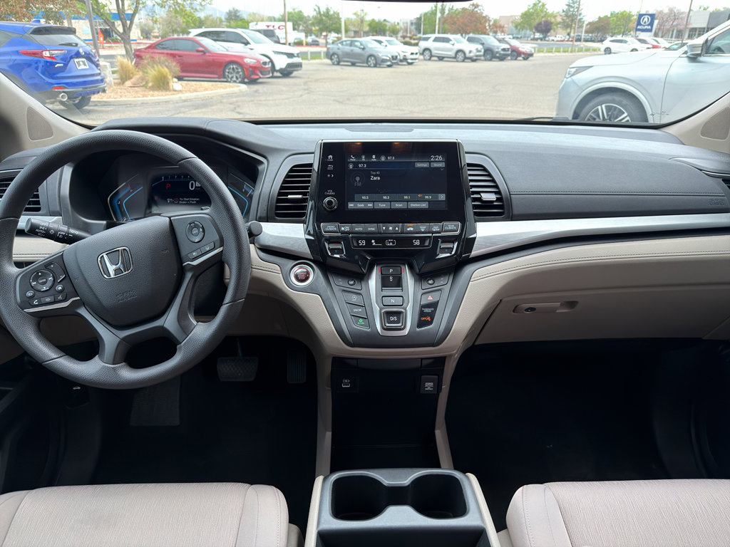 Used 2024 Honda Odyssey EX image 12