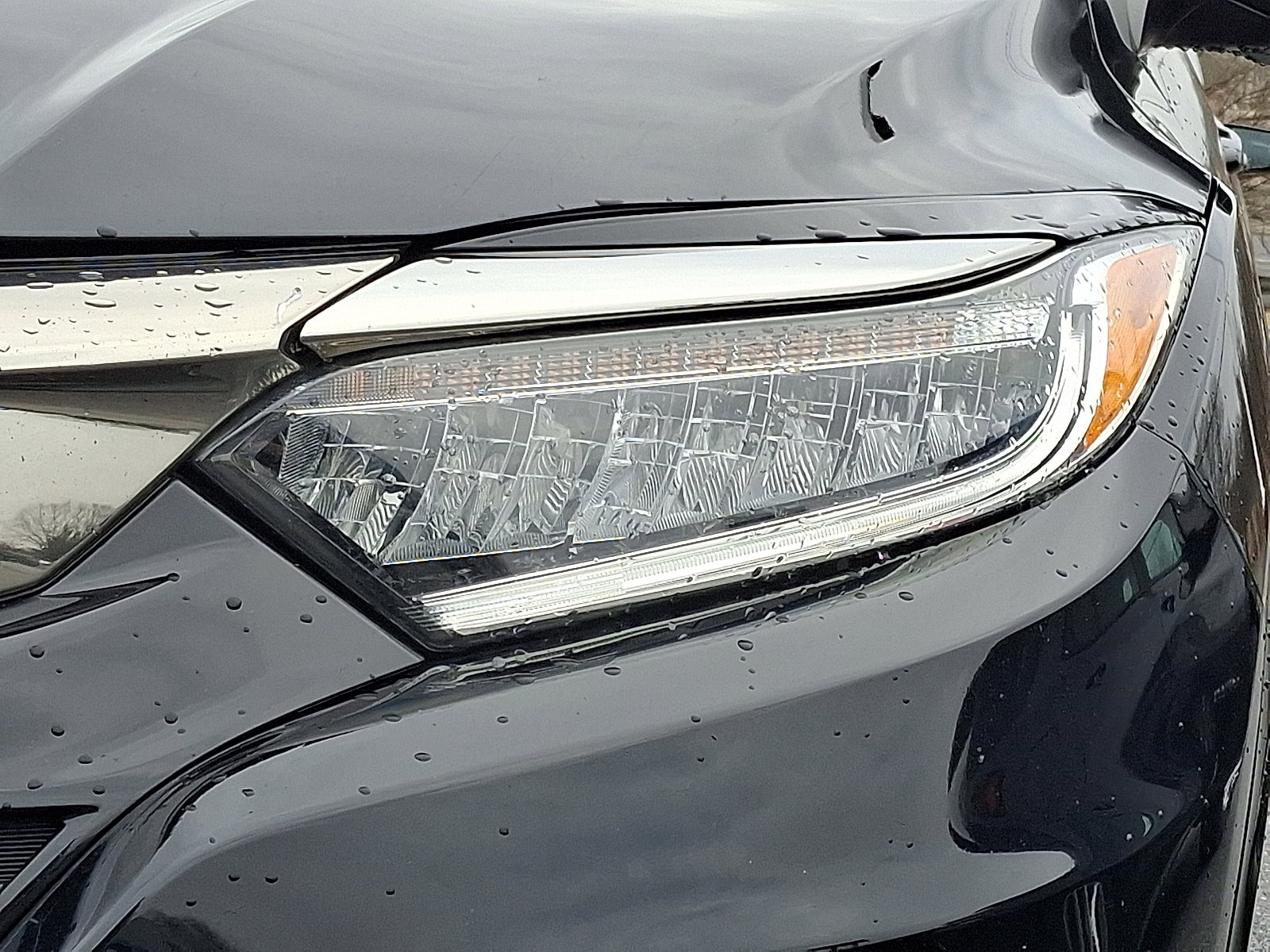 Used 2021 Honda HR-V Touring image 8