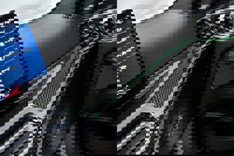 Used 2024 BMW M4 Competition w/ Executive Package image 33