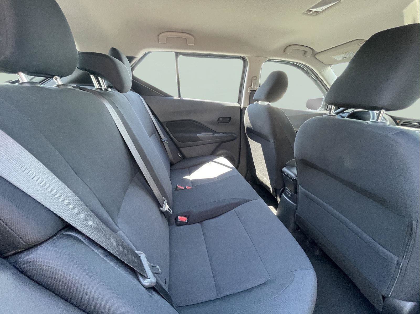 Used 2023 Nissan Kicks S FWD image 18