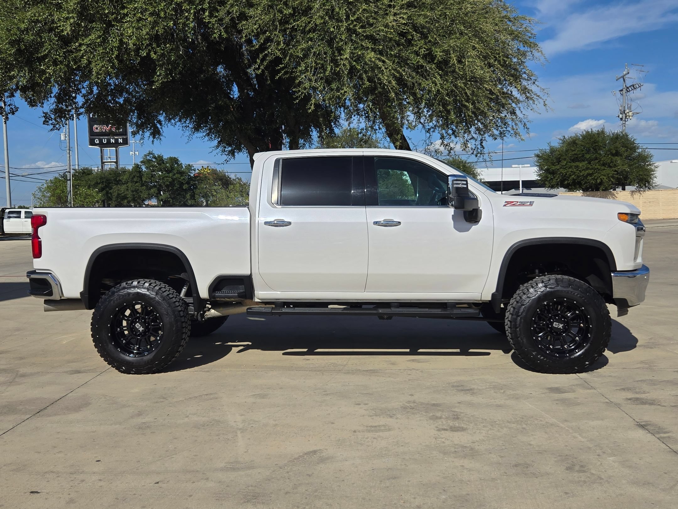 Certified 2020 Chevrolet Silverado 2500 LTZ w/ LTZ Texas Edition AWD/4WD image 8