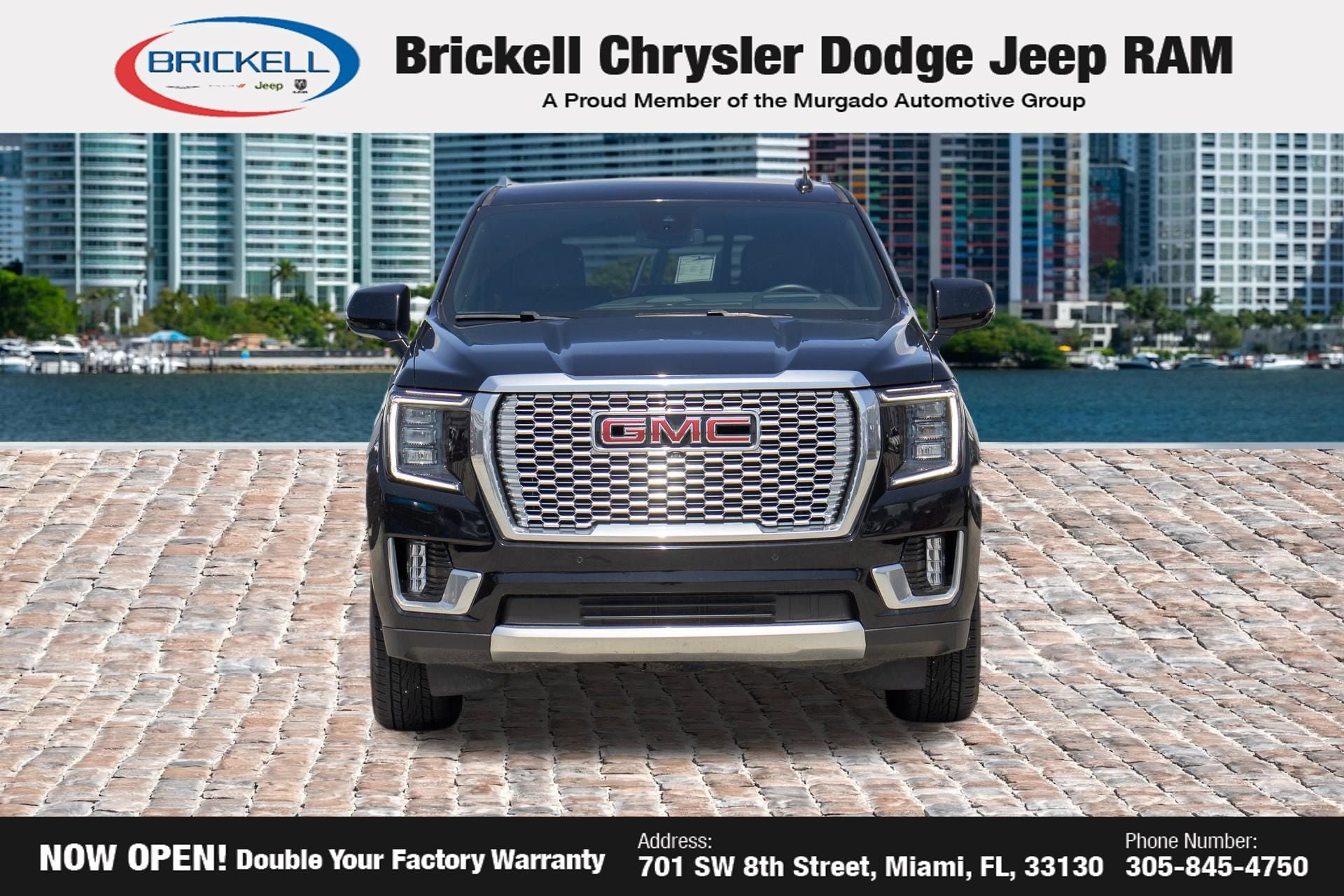 Used 2023 GMC Yukon XL Denali AWD/4WD image 2