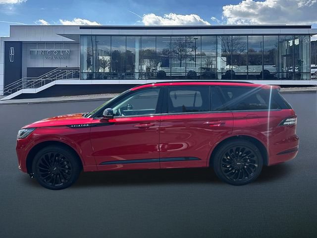 New 2026 Lincoln Aviator Reserve w/ Jet Appearance Package AWD/4WD image 4