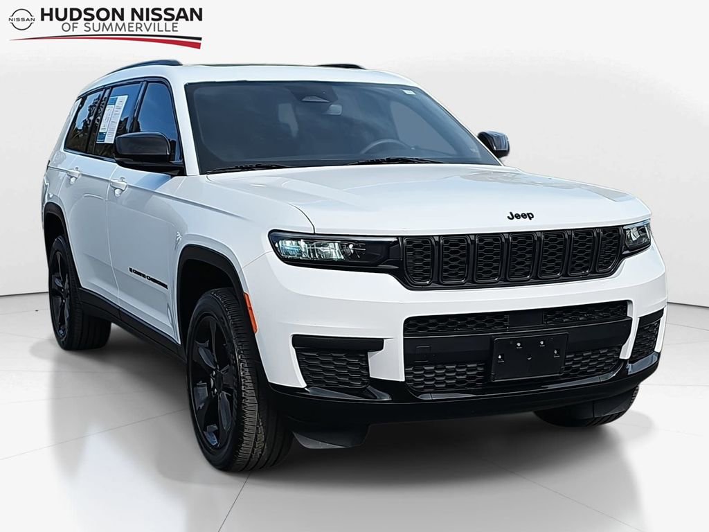 Used 2023 Jeep Grand Cherokee L Laredo