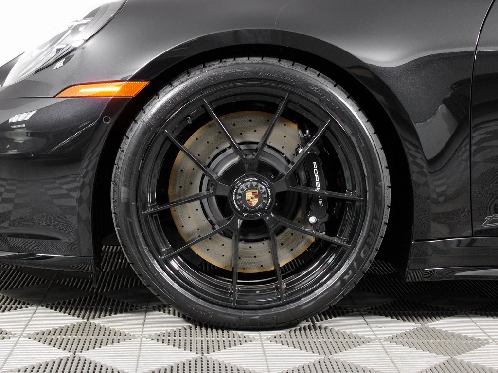 New 2026 Porsche 911 Carrera GTS image 38