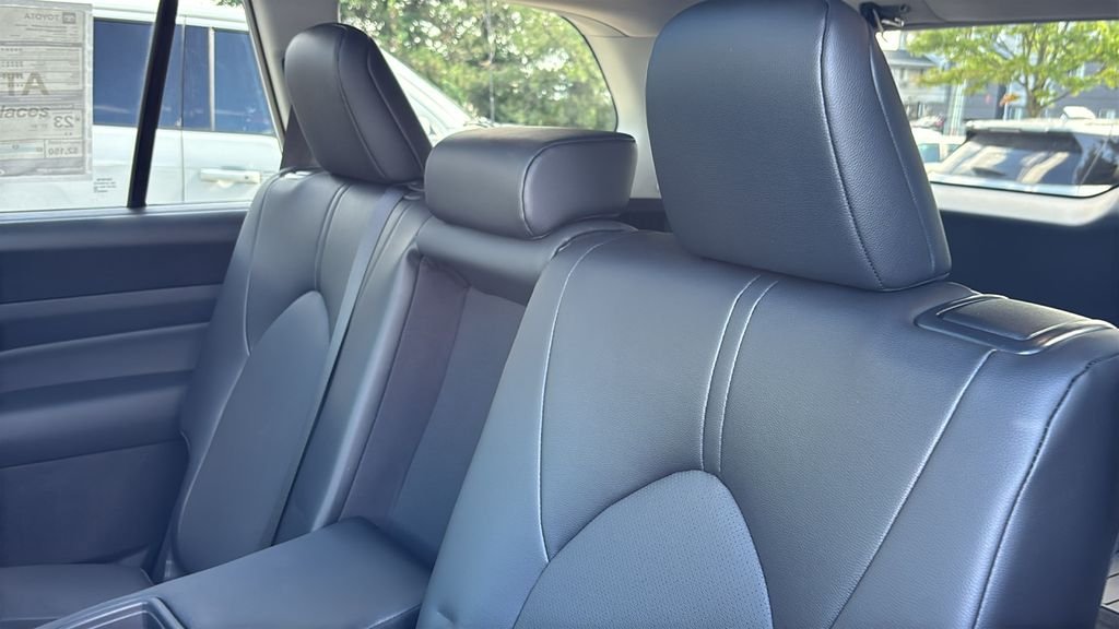 New 2026 Toyota Grand Highlander AWD image 20