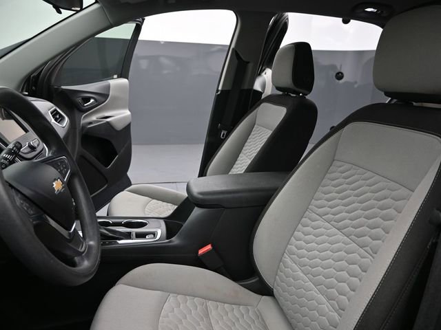 Used 2019 Chevrolet Equinox LS w/ LS Convenience Package FWD image 18