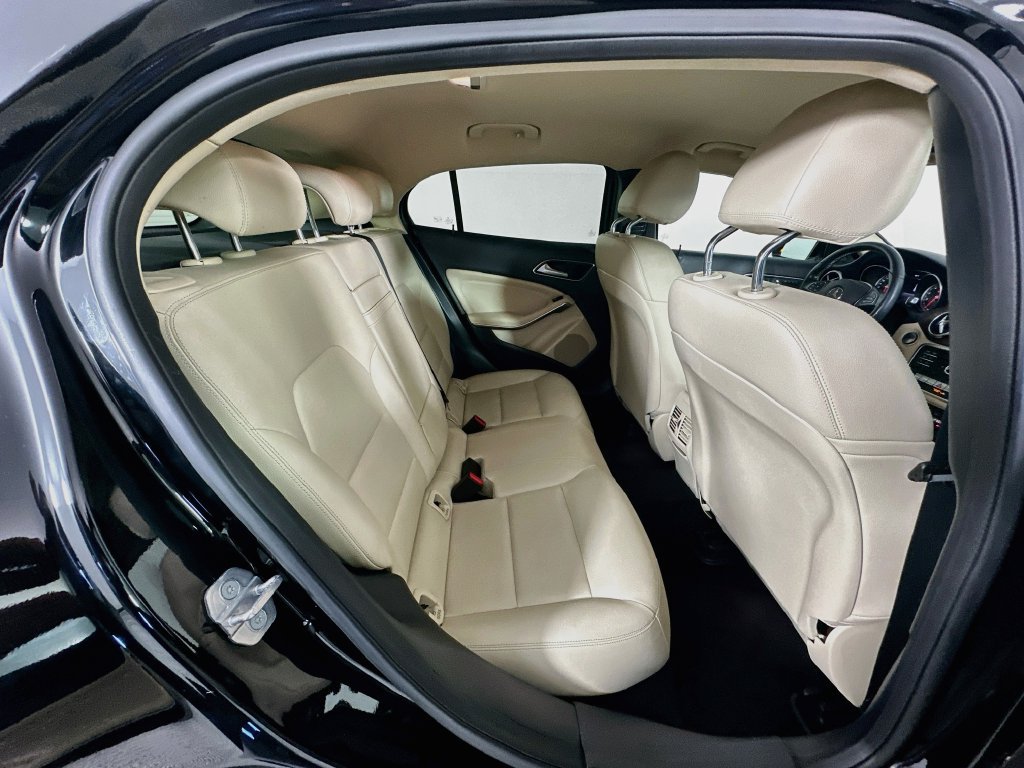 Used 2019 Mercedes-Benz GLA 250 image 24