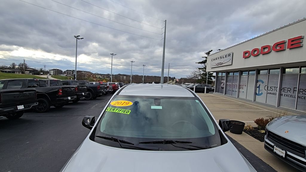 Used 2019 Chevrolet Traverse LS image 4