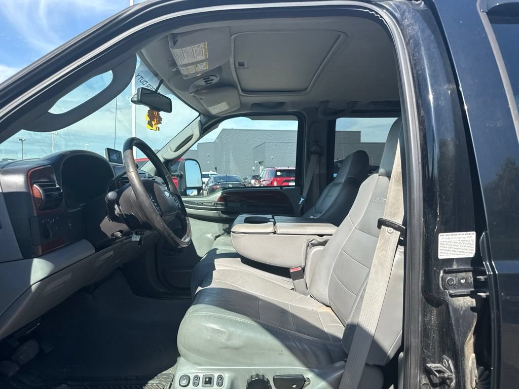 Used 2006 Ford F350 Lariat AWD/4WD image 15