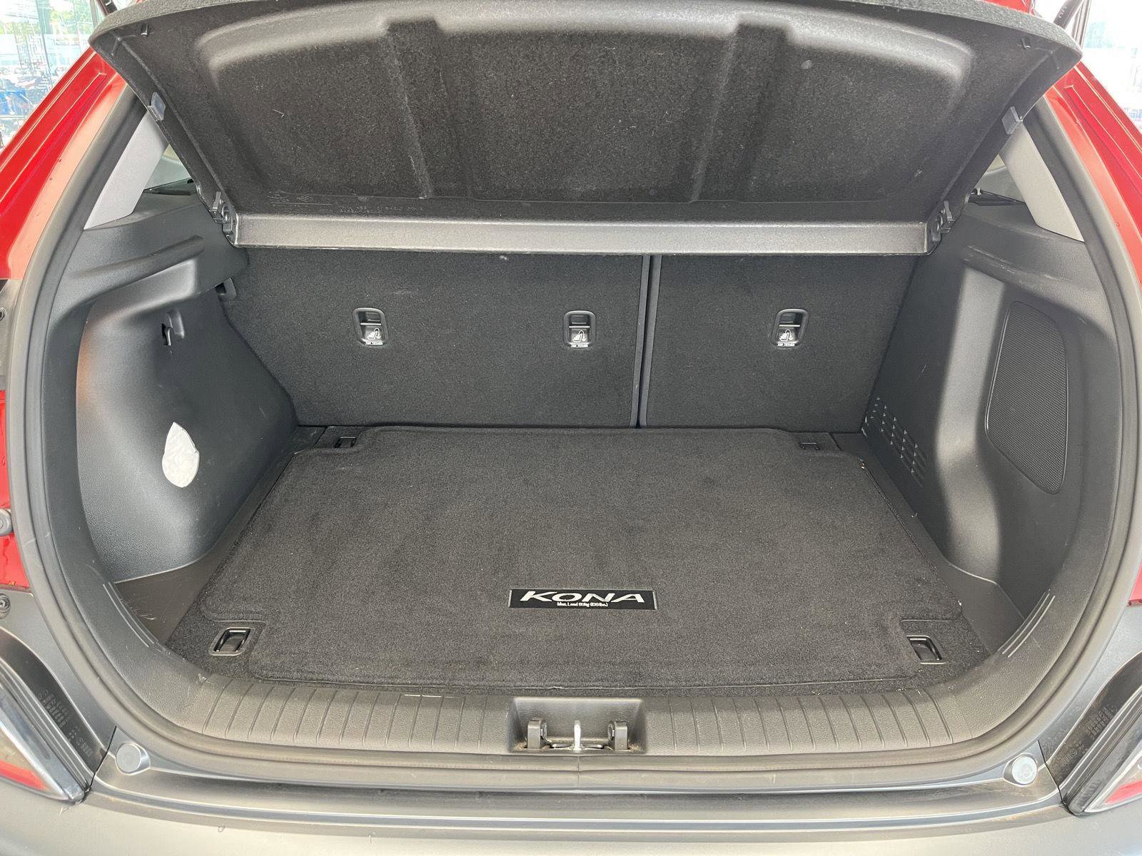 Used 2022 Hyundai Kona Limited w/ Cargo Package image 27