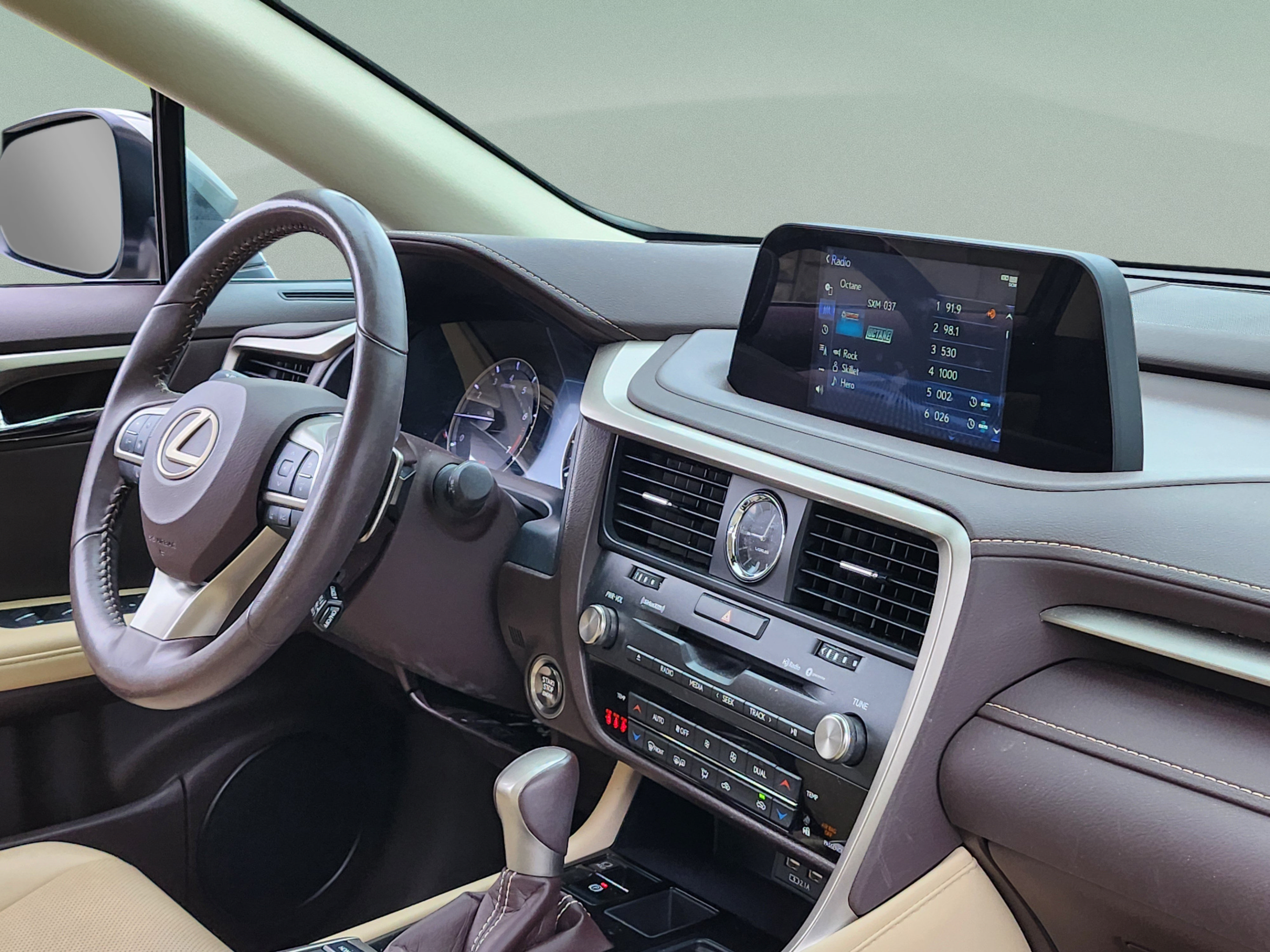 Certified 2020 Lexus RX 350 FWD w/ Accessory Package image 29