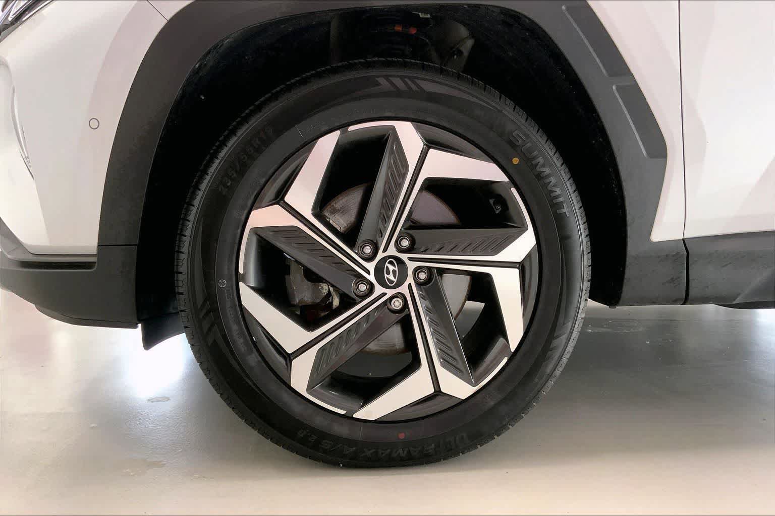 Used 2022 Hyundai Tucson Limited w/ Cargo Package AWD/4WD image 8