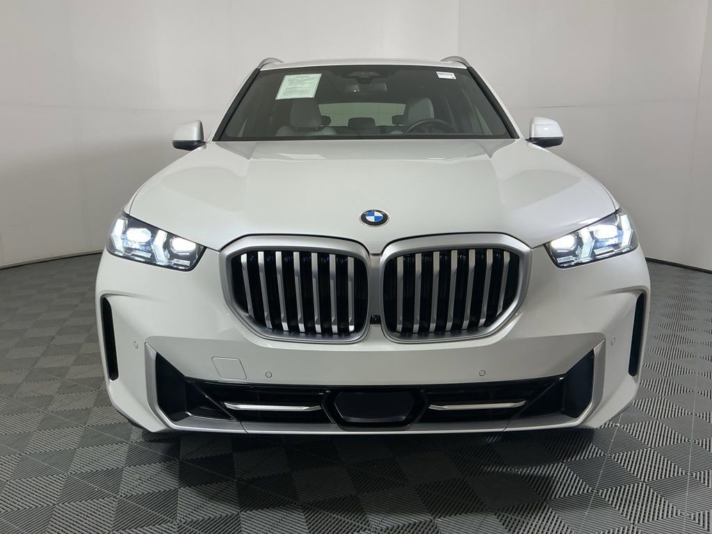 Certified 2025 BMW X5 sDrive40i RWD image 3