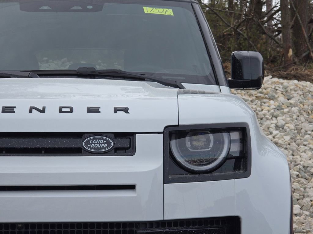 New 2026 Land Rover Defender 110 X-Dynamic SE AWD/4WD image 28
