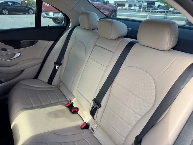 Used 2019 Mercedes-Benz C 300 Sedan image 10