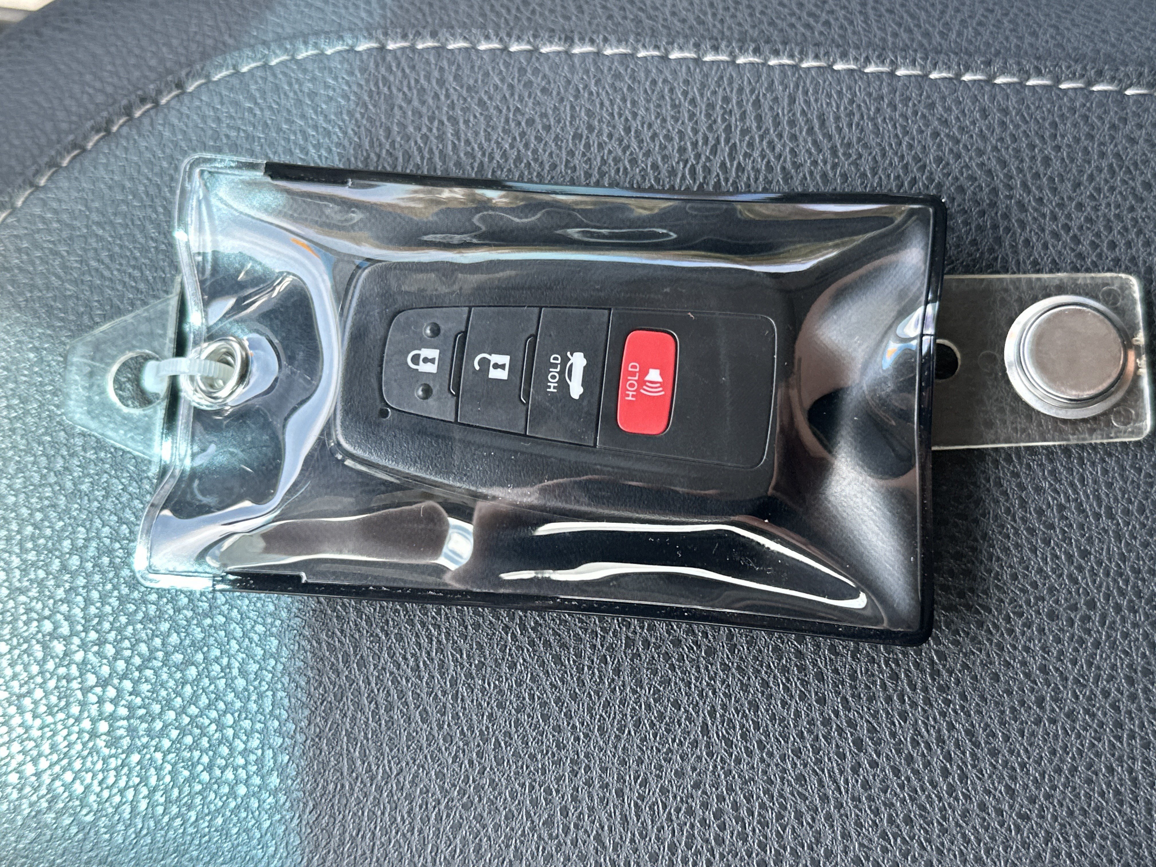 Used 2019 Toyota Camry XSE FWD image 35