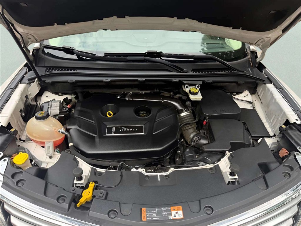 Used 2018 Lincoln MKC Premiere AWD/4WD image 20