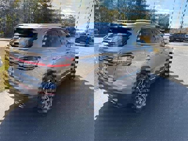 Used 2021 Lincoln Nautilus Reserve w/ Equipment Group 201A image 22