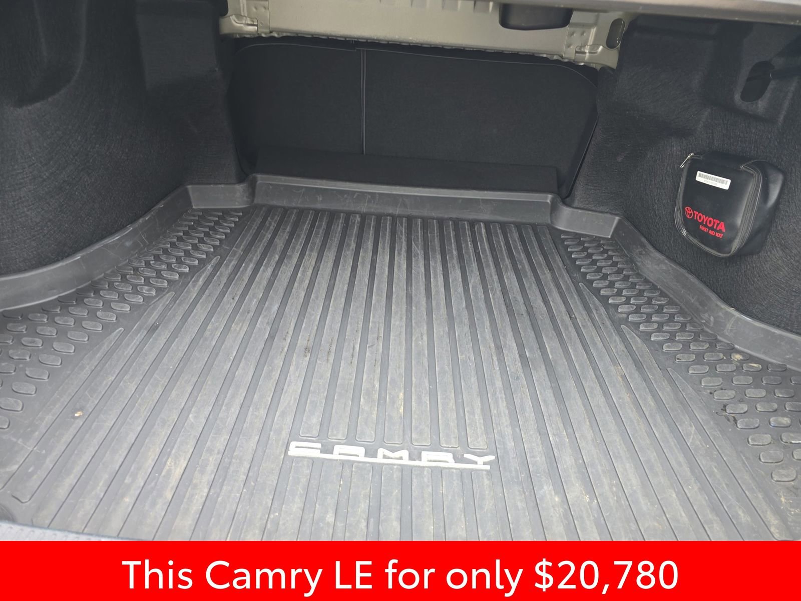 Used 2024 Toyota Camry LE image 18