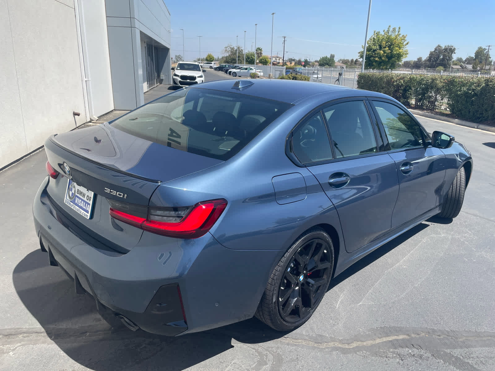 New 2025 BMW 330i Sedan w/ M Sport Package image 5