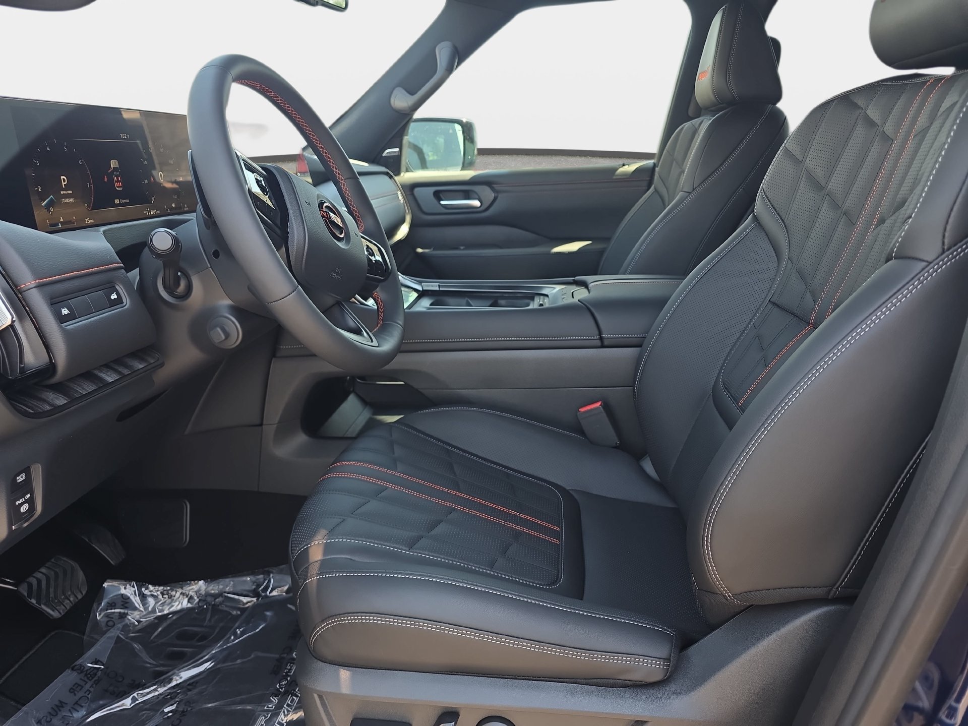 New 2026 Nissan Armada PRO-4X w/ Captain's Chari Seat Package AWD/4WD image 16