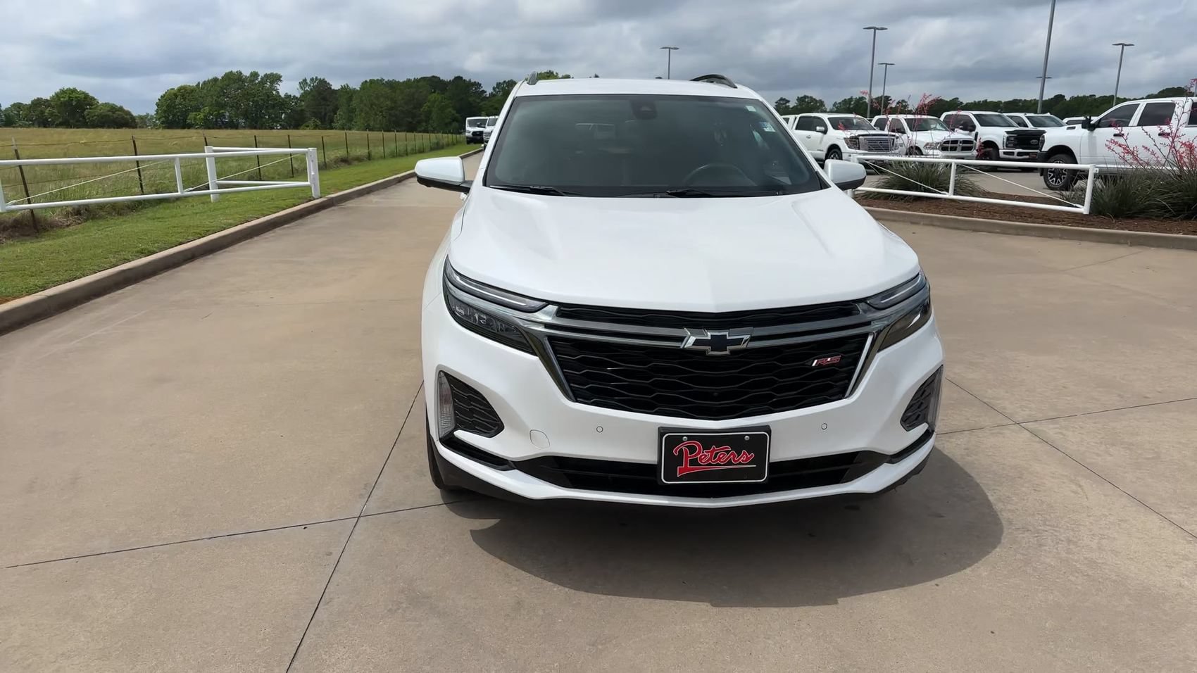 Used 2022 Chevrolet Equinox RS w/ RS Leather Package FWD image 4
